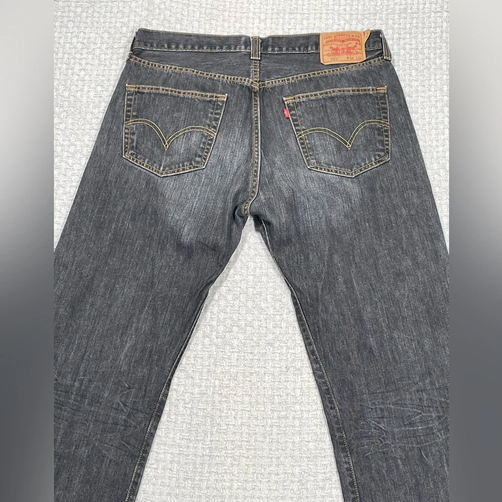 Men’s Levi’s 501 Straight Leg Button Fly 2009 Size 36x34 Gray/Black